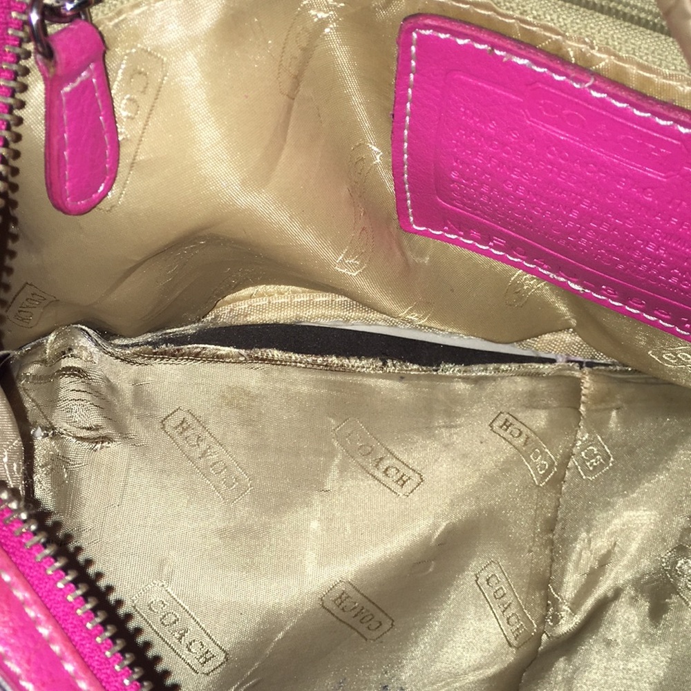 Authentic Coach handbag - Picture 5 of 7